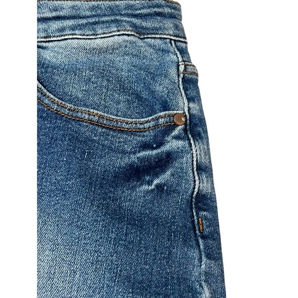 Judy Blue Lewiston High Rise distressed denim skirt size 2X (18/20) - Picture 9 of 14